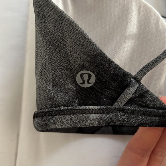 Lululemon Athletica Free to be Zen Bra - 6 - Picture 6 of 7